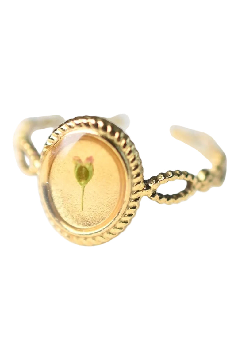 Dainty Flower Ring