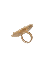 Load image into Gallery viewer, 001 Flower Shield Ring
