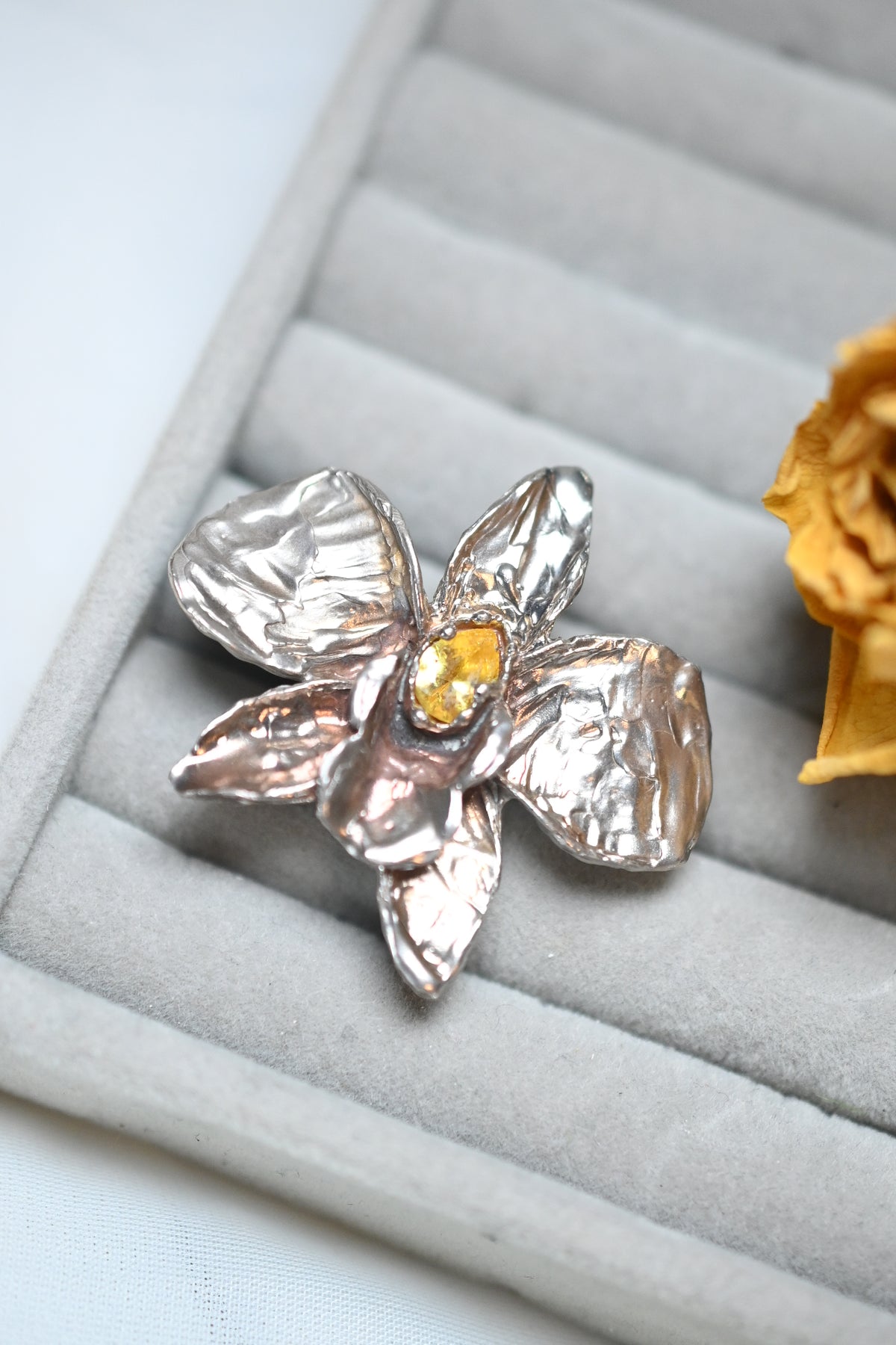 Sapphire White Bronze Ring