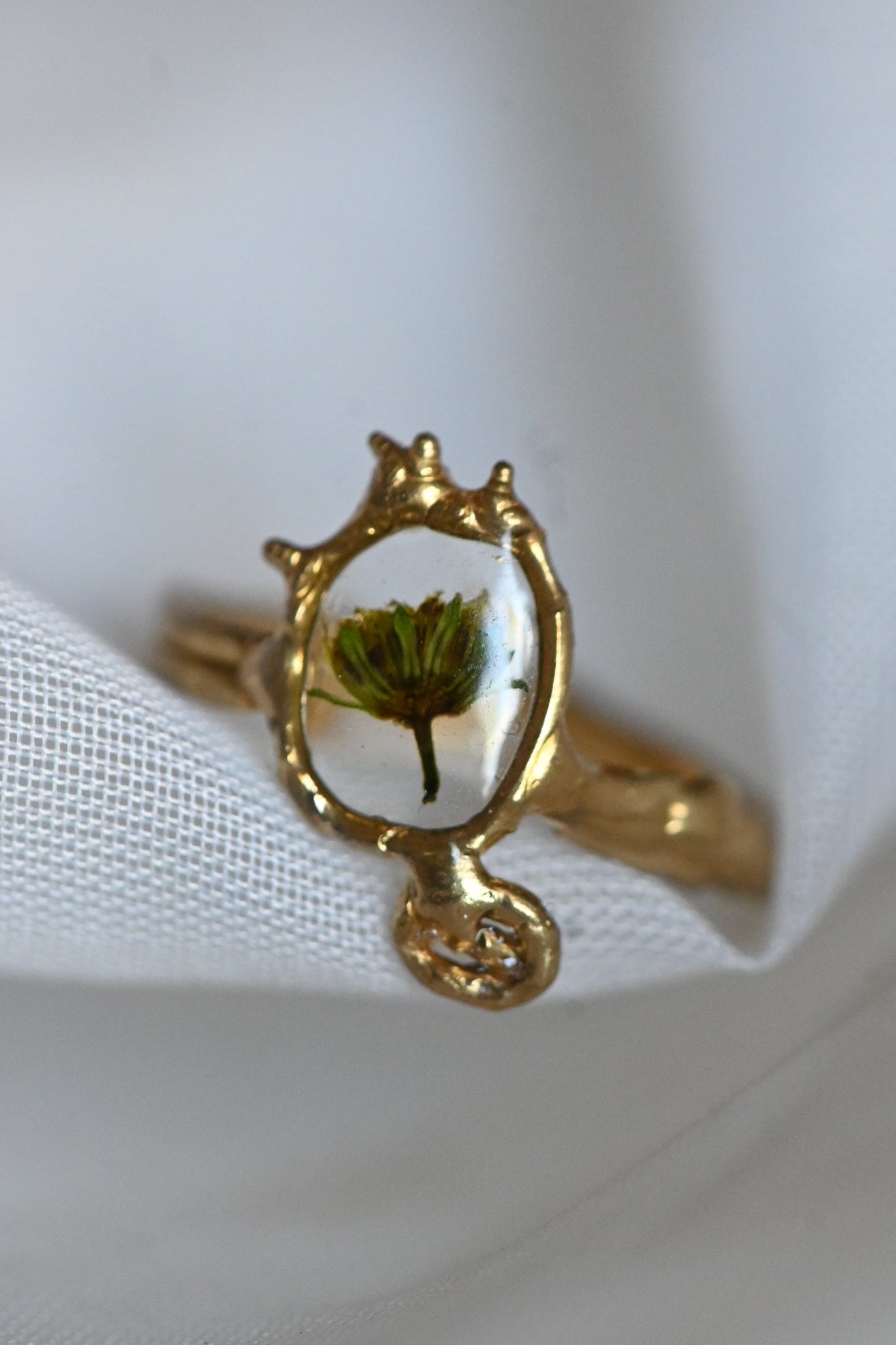 Wildflower ring size 6