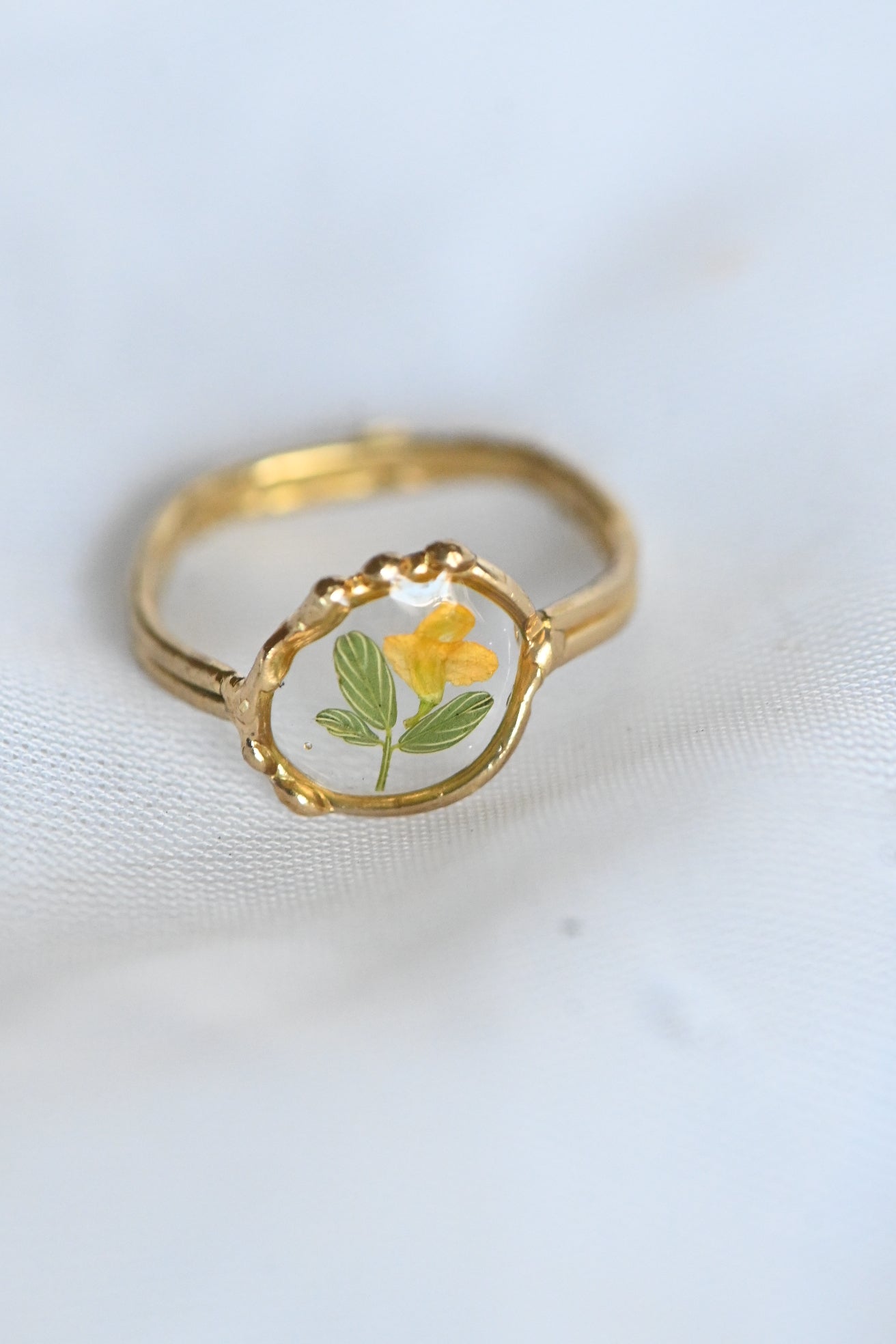 Wildflower ring size 6
