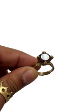 Load image into Gallery viewer, Starburst ring
