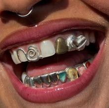 Load image into Gallery viewer, METAL GRiLLZ
