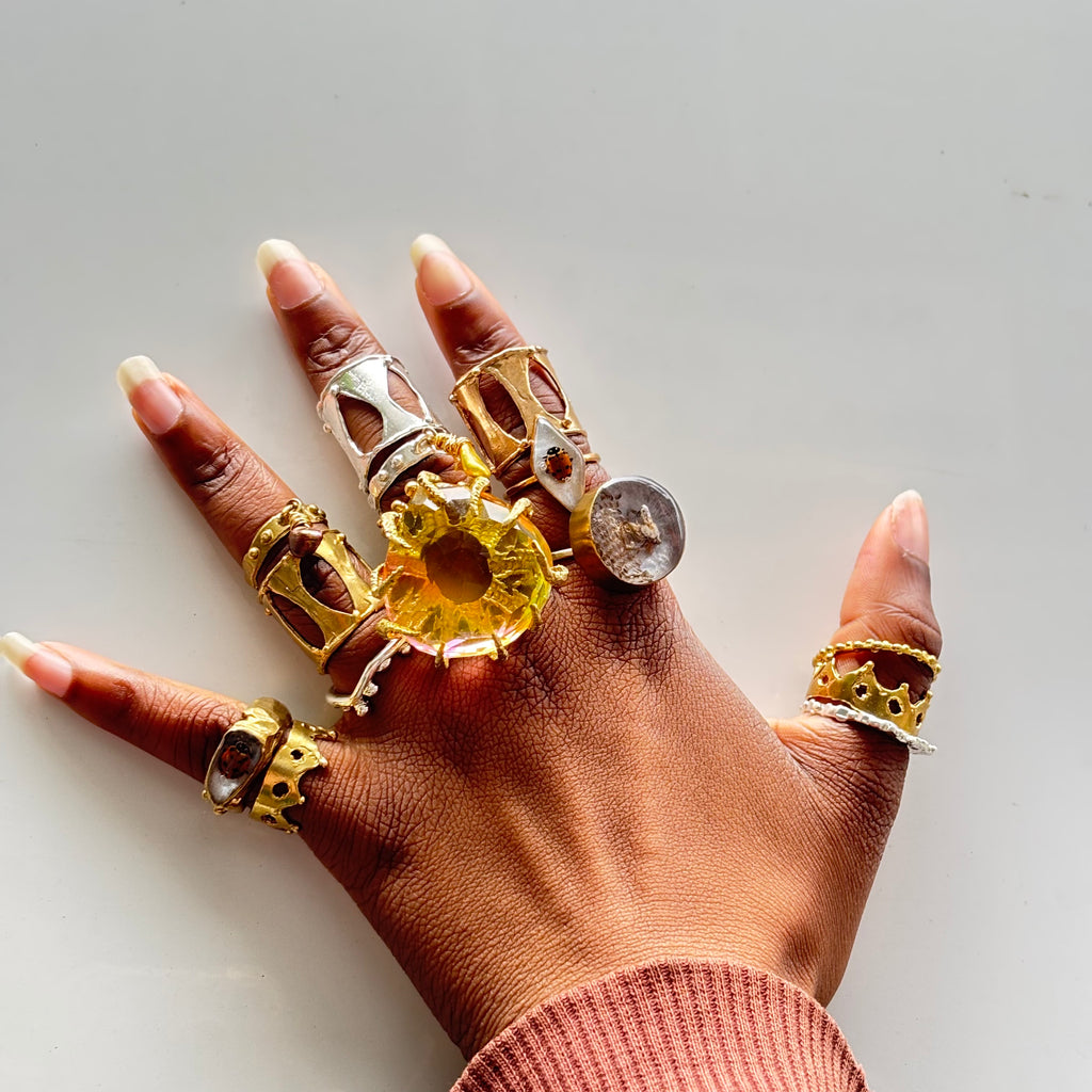 Lyreleaf Bug Ring