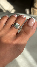 Load image into Gallery viewer, 06 Toe Ring

