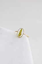 Load image into Gallery viewer, Mini Fern Ring
